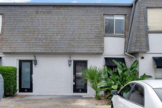 property at 1942 Conway Rd
