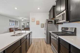 107 Aloe Tree Ln in Buda, TX - Building Photo - Building Photo