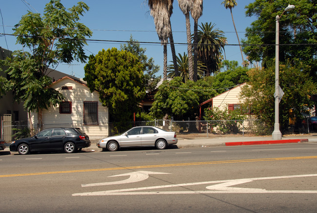 1733-1739 Gower St in Los Angeles, CA - Building Photo - Building Photo