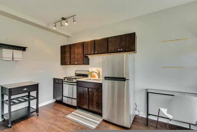 1630 N Humboldt Blvd, Unit 3A in Chicago, IL - Building Photo - Building Photo