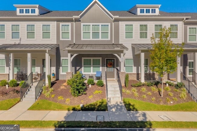 property at 1954 Sanford Dr