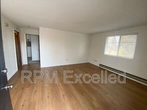 475 Houser Way S in Renton, WA - Building Photo - Building Photo