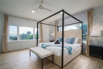 2827 S Indian River Dr in Fort Pierce, FL - Building Photo - Building Photo