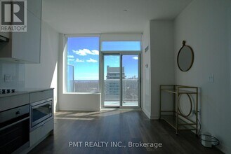 195-P195 Redpath Ave in Toronto, ON - Building Photo - Building Photo