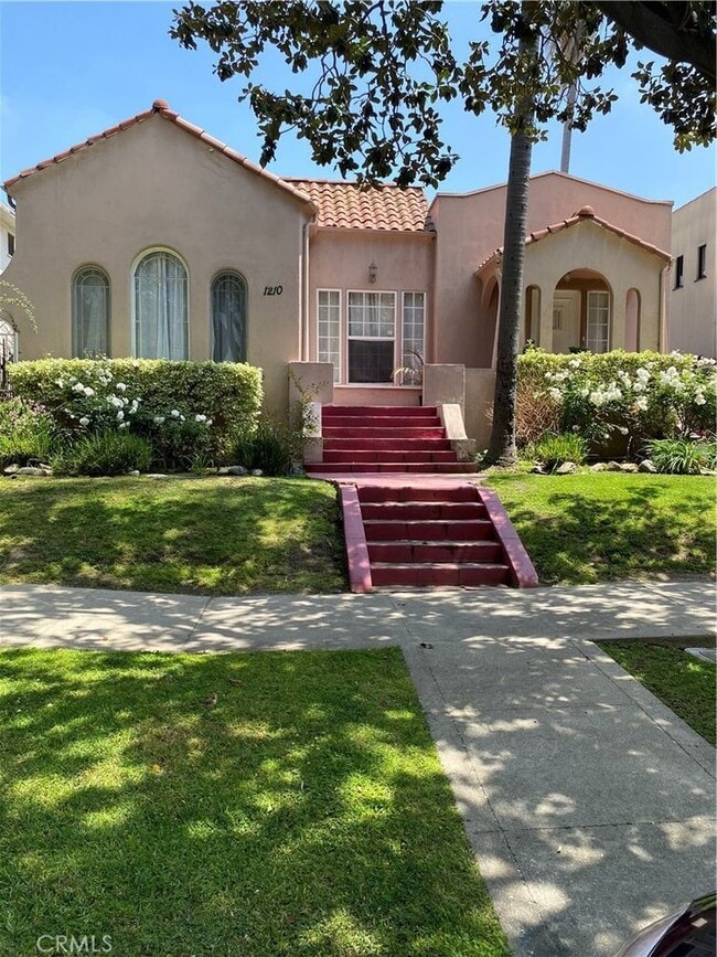 property at 1210 S Citrus Ave