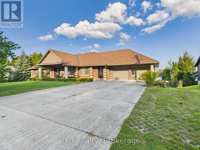 197 Balmy Beach Rd in Owen Sound, ON - Building Photo - Building Photo