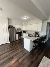 480 Lonsberry Dr in Cobourg, ON - Building Photo - Building Photo