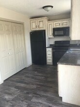 256 E Outer Rd in Poplar Bluff, MO - Building Photo - Building Photo