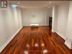 197 Fincham Ave in Markham, ON - Building Photo - Building Photo