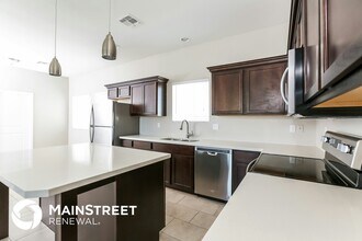 2000 N 36th St in Phoenix, AZ - Building Photo - Building Photo