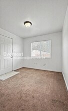 43410 SE N Bend Way in North Bend, WA - Building Photo - Building Photo