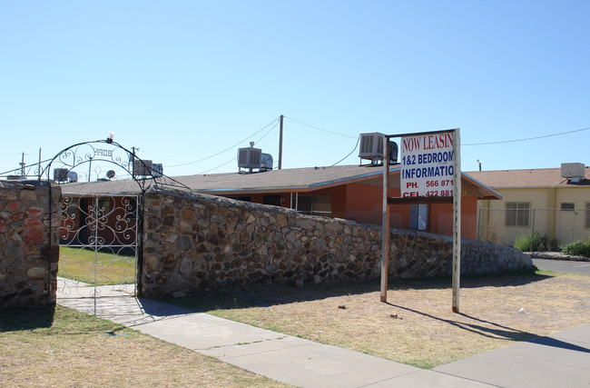 4908 Hercules Ave in El Paso, TX - Building Photo - Building Photo