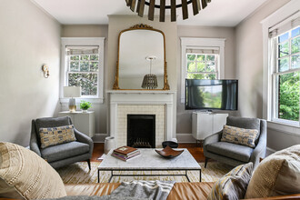 635 Bonaventure Ave NE in Atlanta, GA - Building Photo - Building Photo