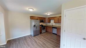 216 Dunlap Rd in Pasadena, MD - Building Photo - Building Photo