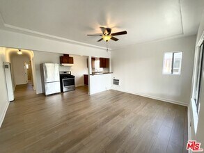 3659 6th Ave in Los Angeles, CA - Building Photo - Building Photo