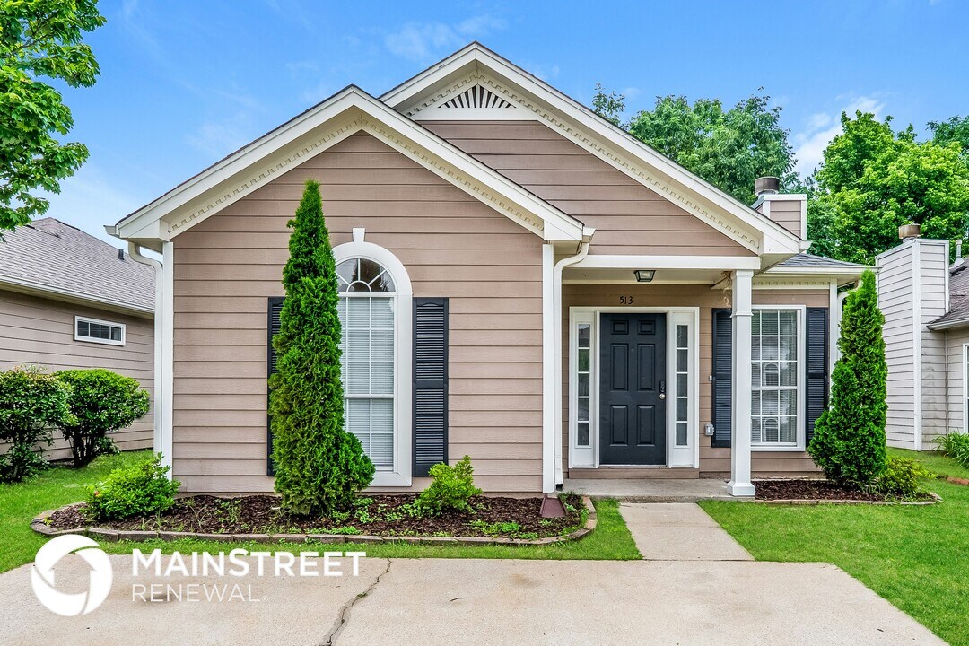 513 Walker Rd in Pelham, AL - Building Photo