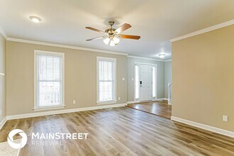 1005 Strobus Ct in Wendell, NC - Foto de edificio - Building Photo