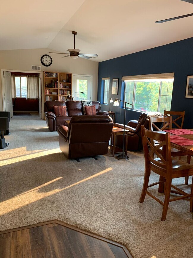 11364 Xavier Dr in Westminster, CO - Building Photo - Building Photo
