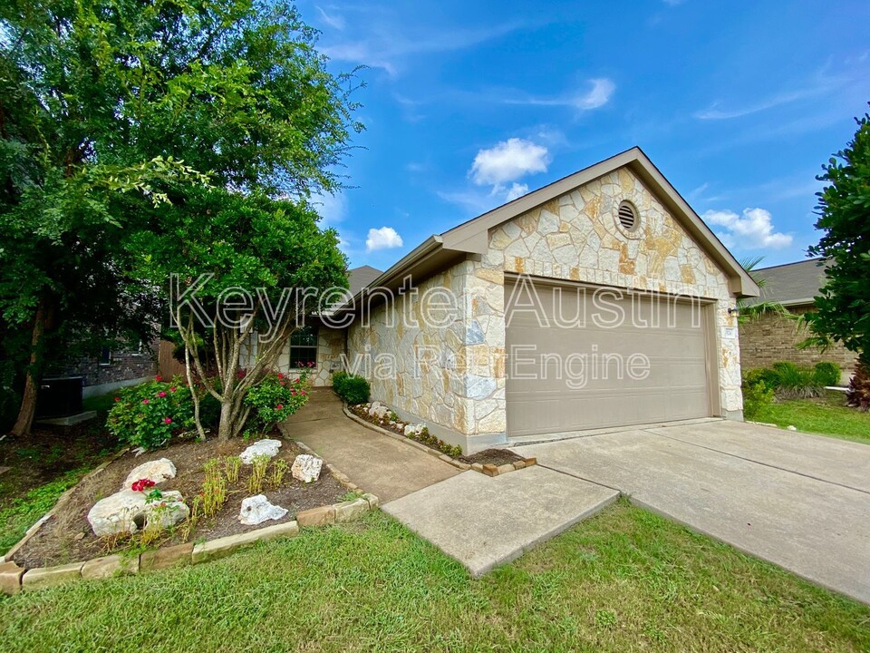 5524 Kleberg Trail in Austin, TX - Building Photo
