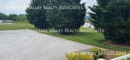 128 Herbert Heidel Rd in Wartburg, TN - Building Photo - Building Photo