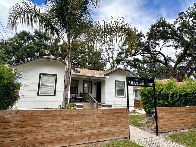 property at 311 W Crest Ave