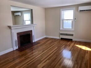 138 King Philip Rd in Worcester, MA - Building Photo - Building Photo