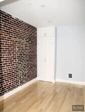 349 E 52nd St in New York, NY - Building Photo - Building Photo