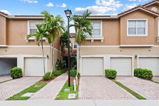 9057 Plymouth Pl in Tamarac, FL - Building Photo