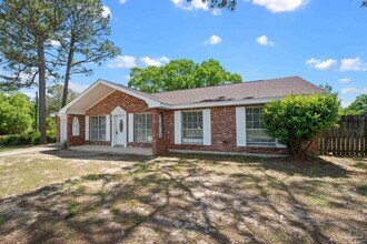 5719 Ventura Ln in Pensacola, FL - Building Photo - Building Photo