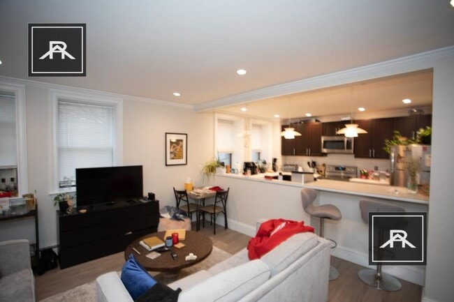 property at 31 Glenville Ave