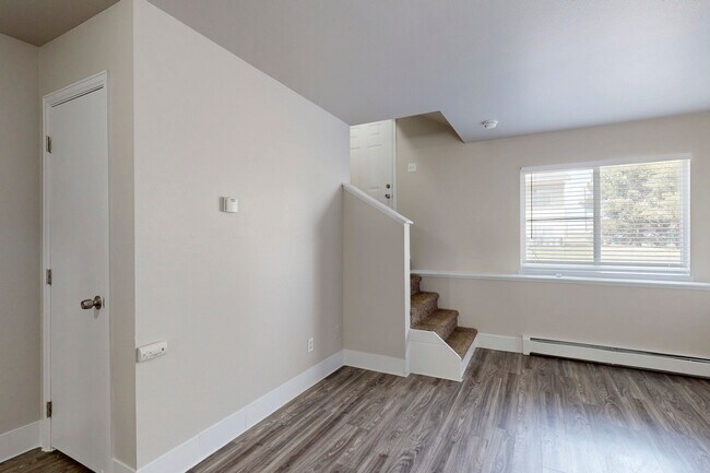 Sunlight Townhomes in Greeley, CO - Foto de edificio - Interior Photo
