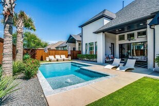7450 Zachery Dr in Frisco, TX - Building Photo