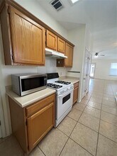 525 Shep St in Austin, TX - Building Photo - Building Photo