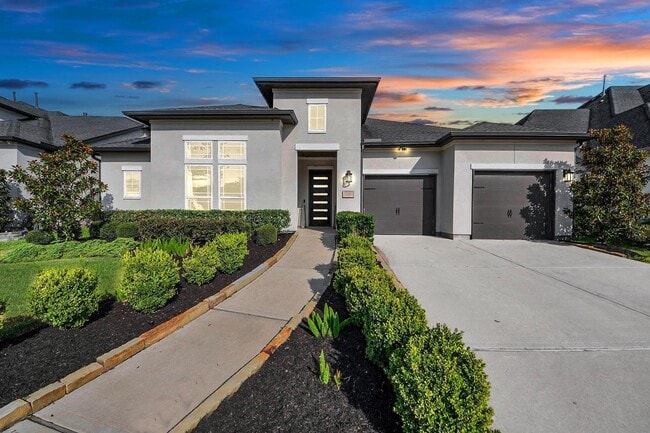 property at 1719 Delta Oaks Dr