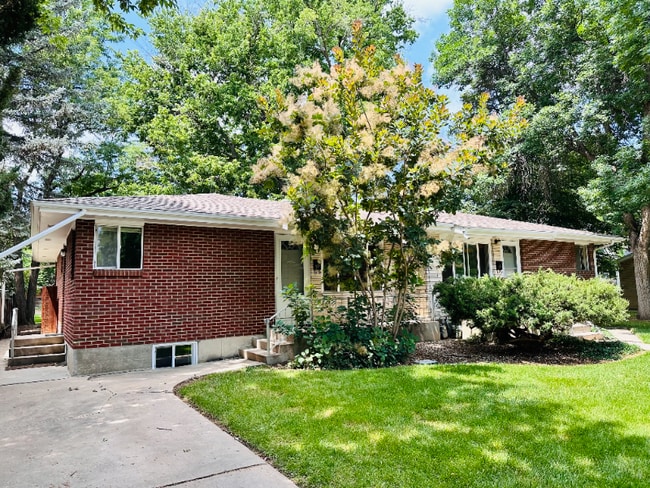 property at 307 S Washington Ave