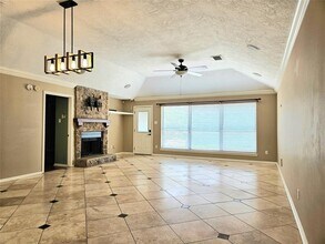 4310 Morris Ct in Pearland, TX - Building Photo - Building Photo