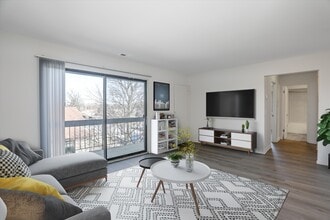 The Trilogy Apartments in Belleville, MI - Foto de edificio - Building Photo