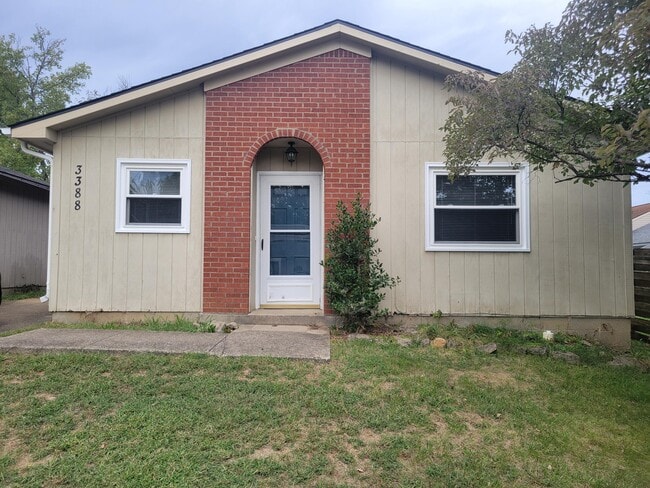 property at 3388 Royal Wood Rd