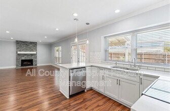 516 Arbor Oak Dr in Grapevine, TX - Building Photo - Building Photo