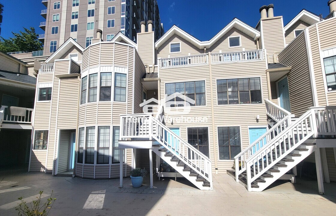 1050 Piedmont Ave NE in Atlanta, GA - Building Photo