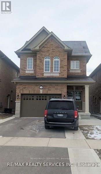 44 Branigan Cres