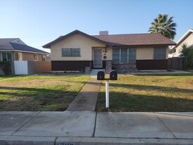 2119 Wingland Dr in Bakersfield, CA - Building Photo