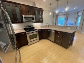 10 Symmes St in Boston, MA - Building Photo - Building Photo