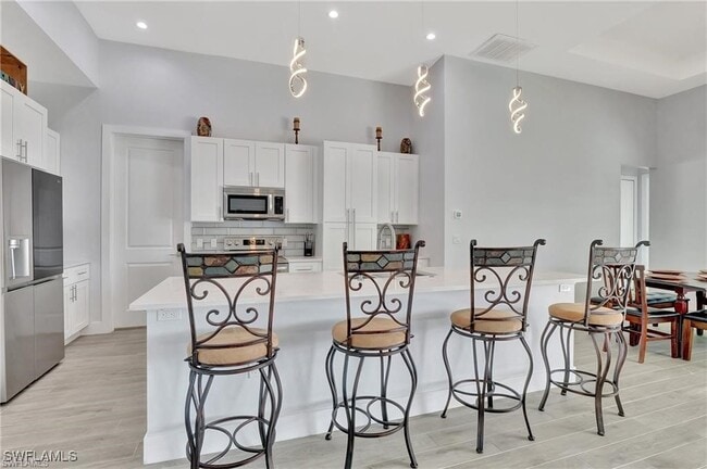 property at 302 SW 29th St