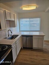 1330 E Highland Ave in Phoenix, AZ - Building Photo - Building Photo