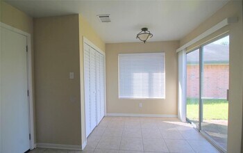 4407 Waterfall Way in Sugar Land, TX - Building Photo - Building Photo