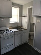 6 E Palisade Ave - Apt 5 in Englewood, NJ - Building Photo - Building Photo