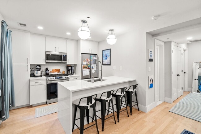 10 Lamson Ct, Unit 1, Unit 1