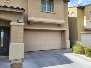 4085 Oliver Sagebrush Dr in Las Vegas, NV - Foto de edificio - Building Photo