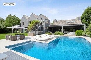 509 Pauls Ln in Bridgehampton, NY - Building Photo